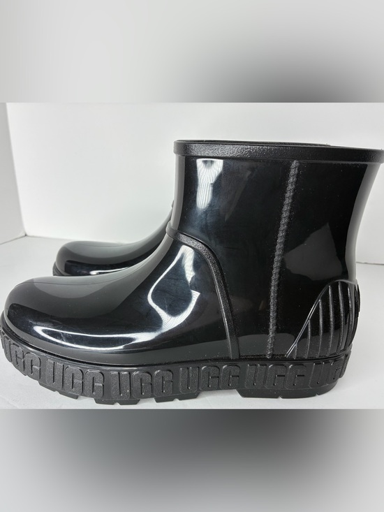 UGG Shoes - UGG Glossy Black Ankle Rain Boot